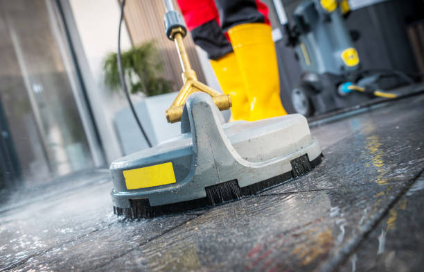 Best Deck Pressure Washing  in Bayou Lourse, LA